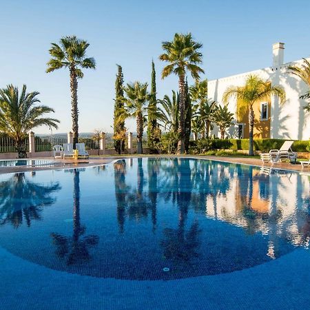 Portimao Elegant House With Pool By Homing Villa Kültér fotó