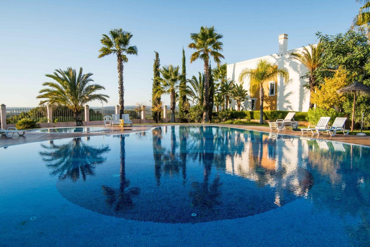 Portimao Elegant House With Pool By Homing Villa Kültér fotó